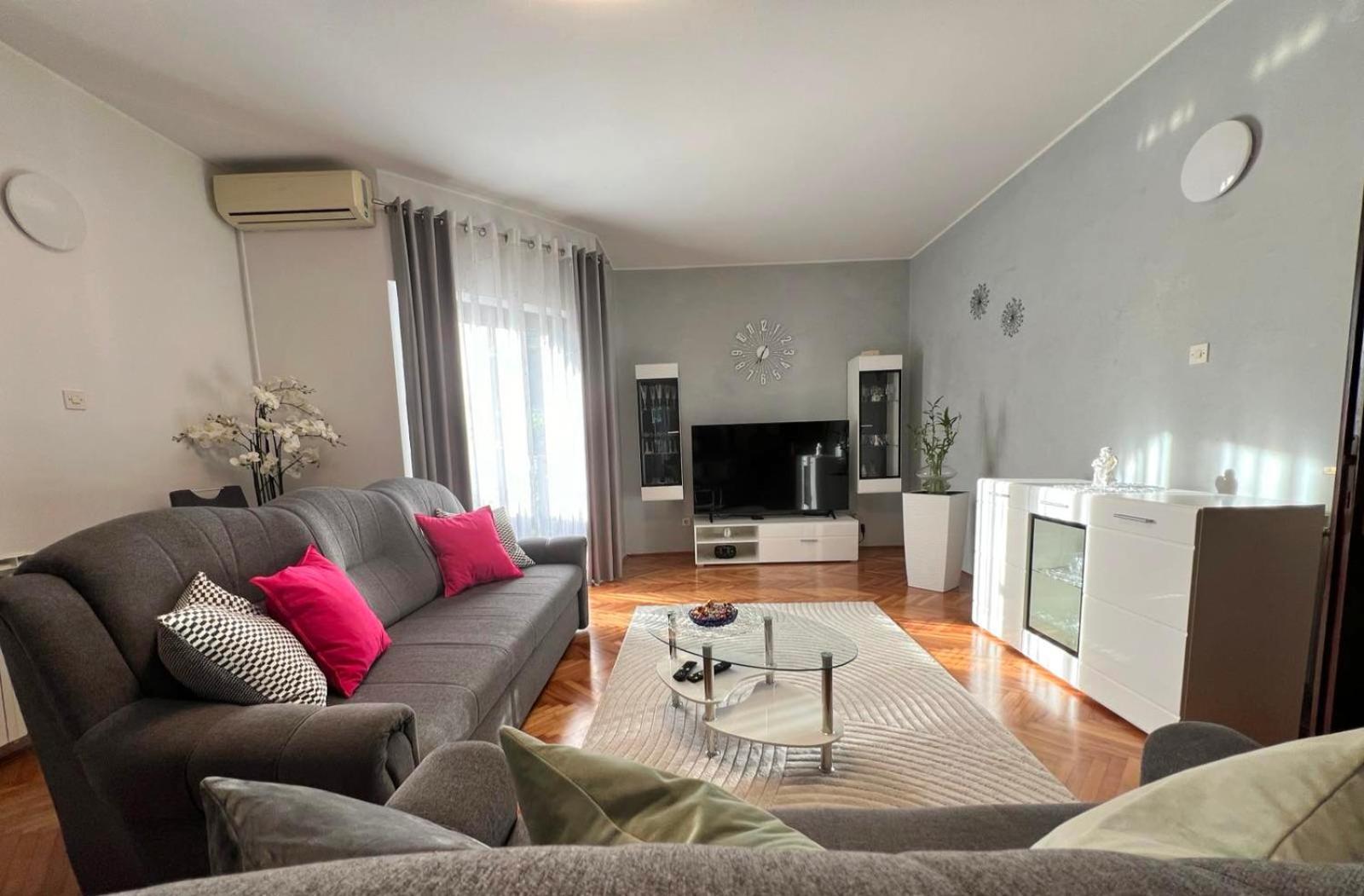 Apartment Tigo - 2 Bedrooms, 2 Bathrooms, Terrace And Big Garden Fažana Zewnętrze zdjęcie